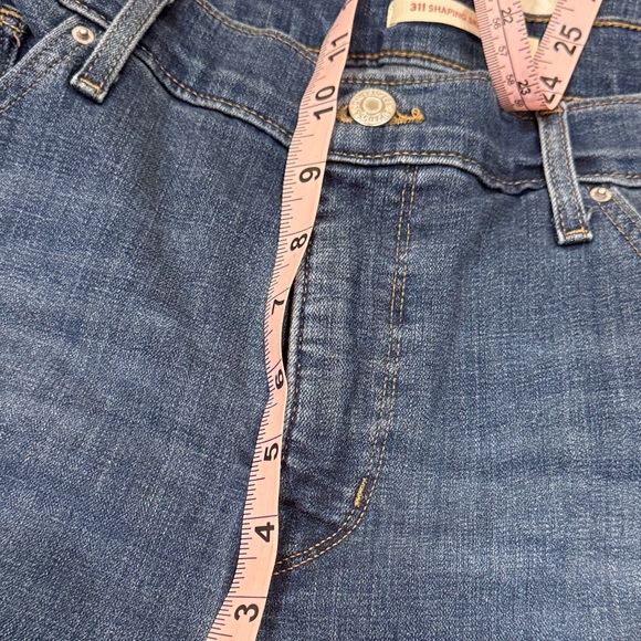 Levi's Women's 311 Shaping Skinny Jeans - Picture 5 of 8